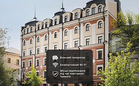 Optima Collection Podil Plaza